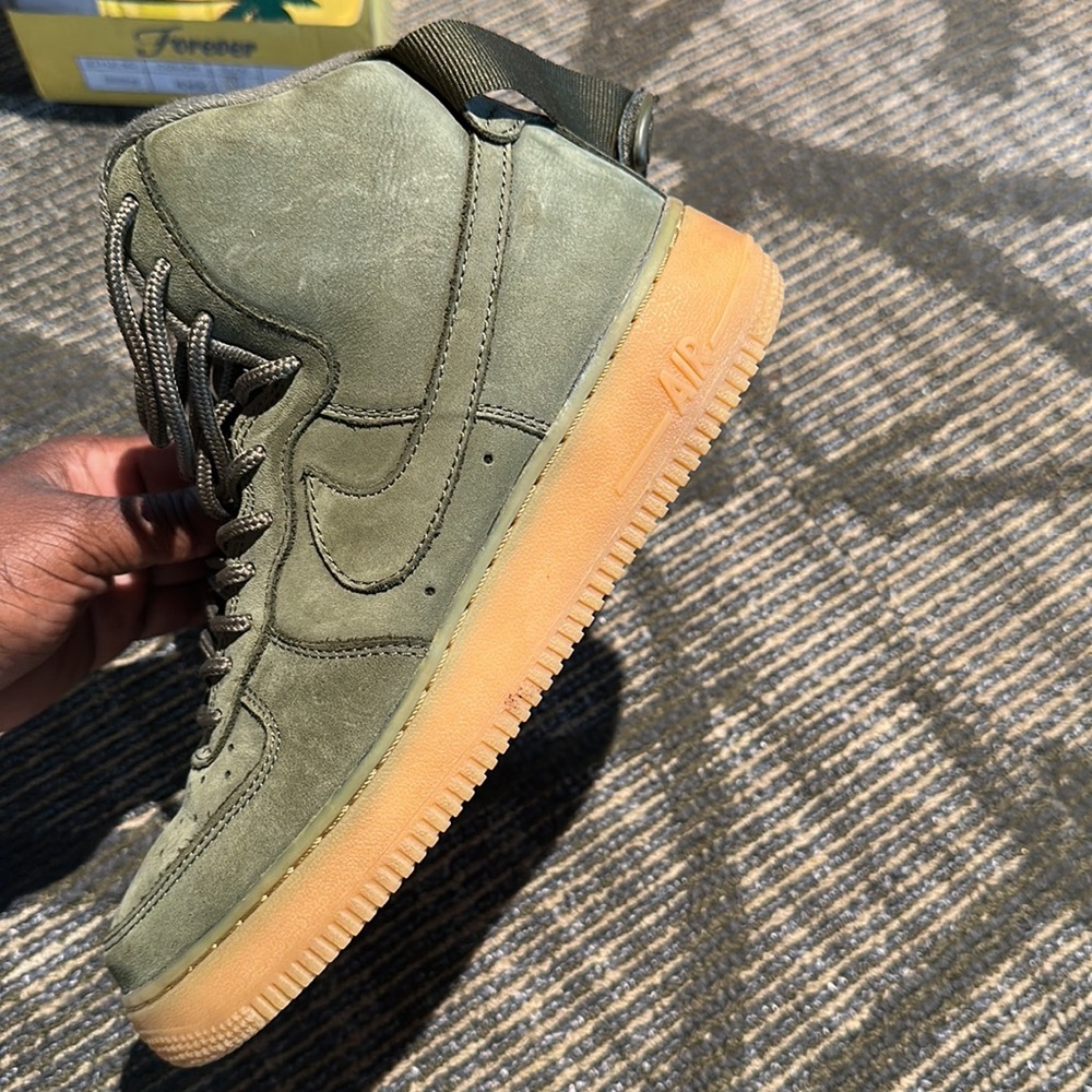 High top green Nike Air Force One